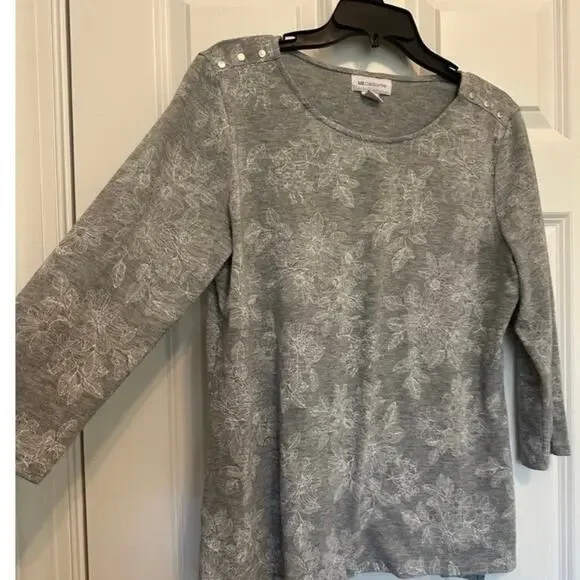 Liz Claiborne Gray Floral Work Top Button Shoulder 3/4 Sleeve Size L - Picture 2 of 7